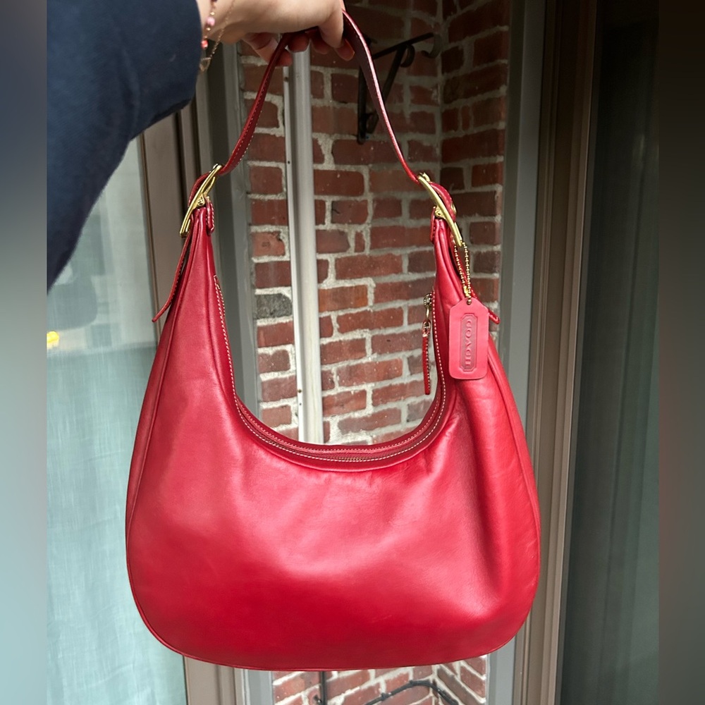 Vintage coach Zoe legacy west hobo shoulder bag style 9591 red leather slouchy